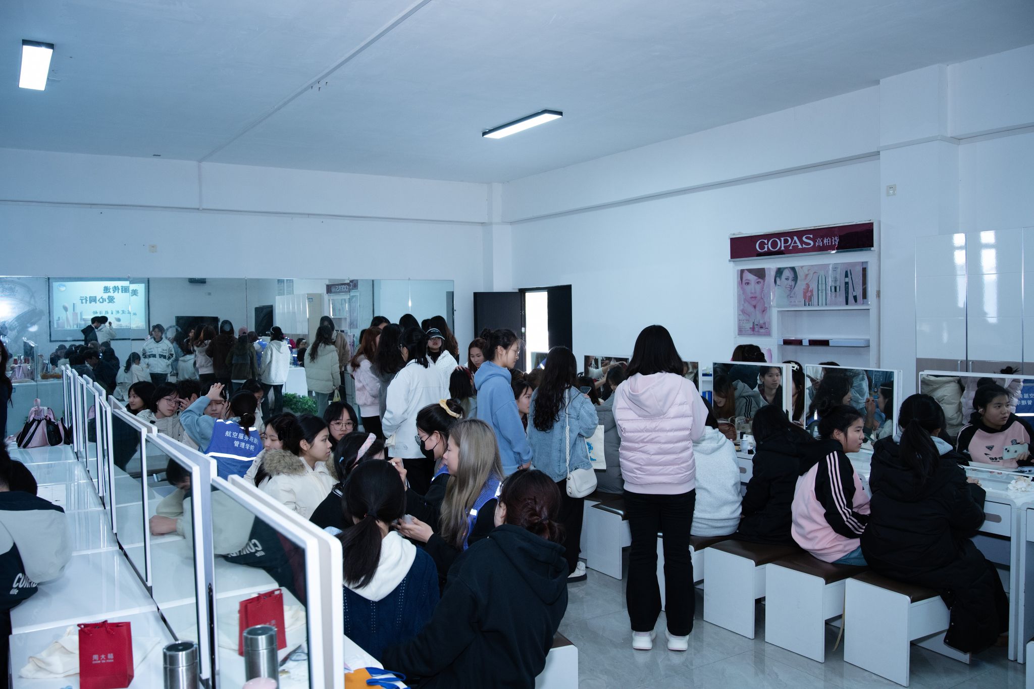 FUN88乐天使在线登录