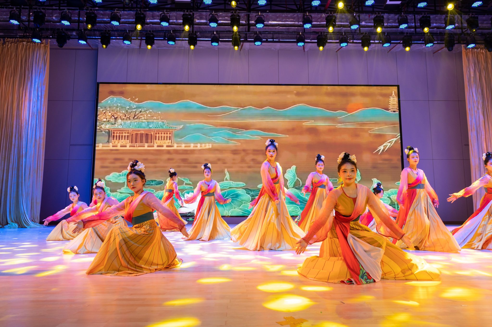 FUN88乐天使在线登录